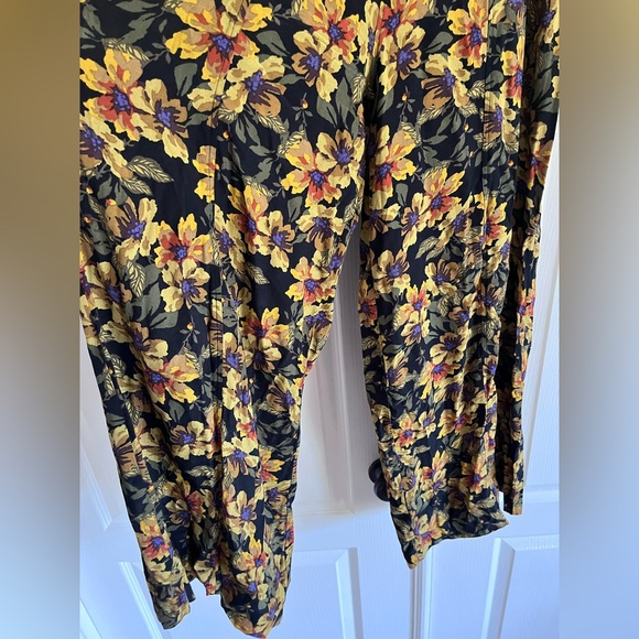 Free People Set (2) - Picture 7 of 12